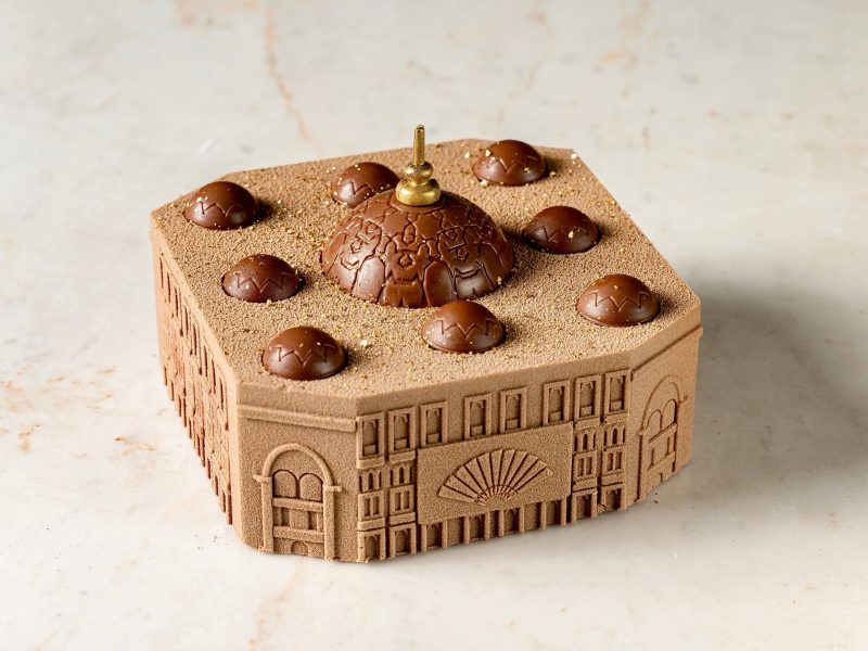 emirates palace cake (1)